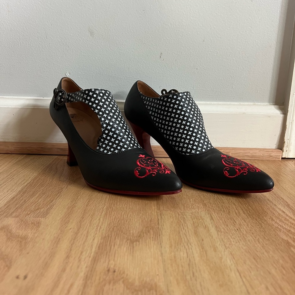 2019 IFD John Fluevog Poser /Darla size 10 - Picture 3 of 6